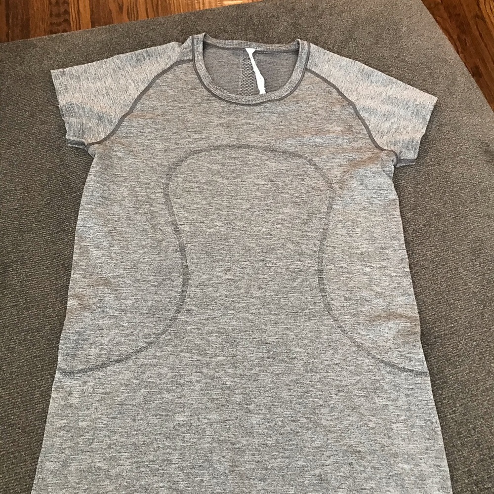 SWIFTLY TECH SHORT SLEEVE CREW *SPARKLE SIZE 12